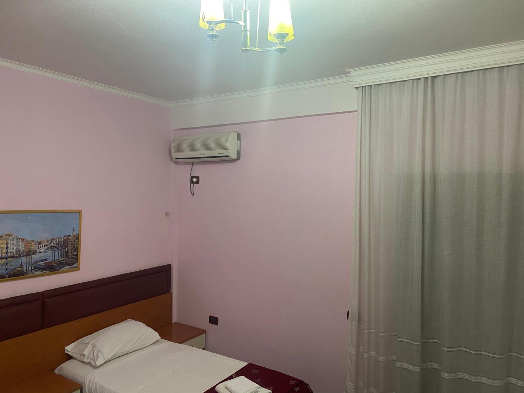 Hotel Edland Avlonya Dış mekan fotoğraf