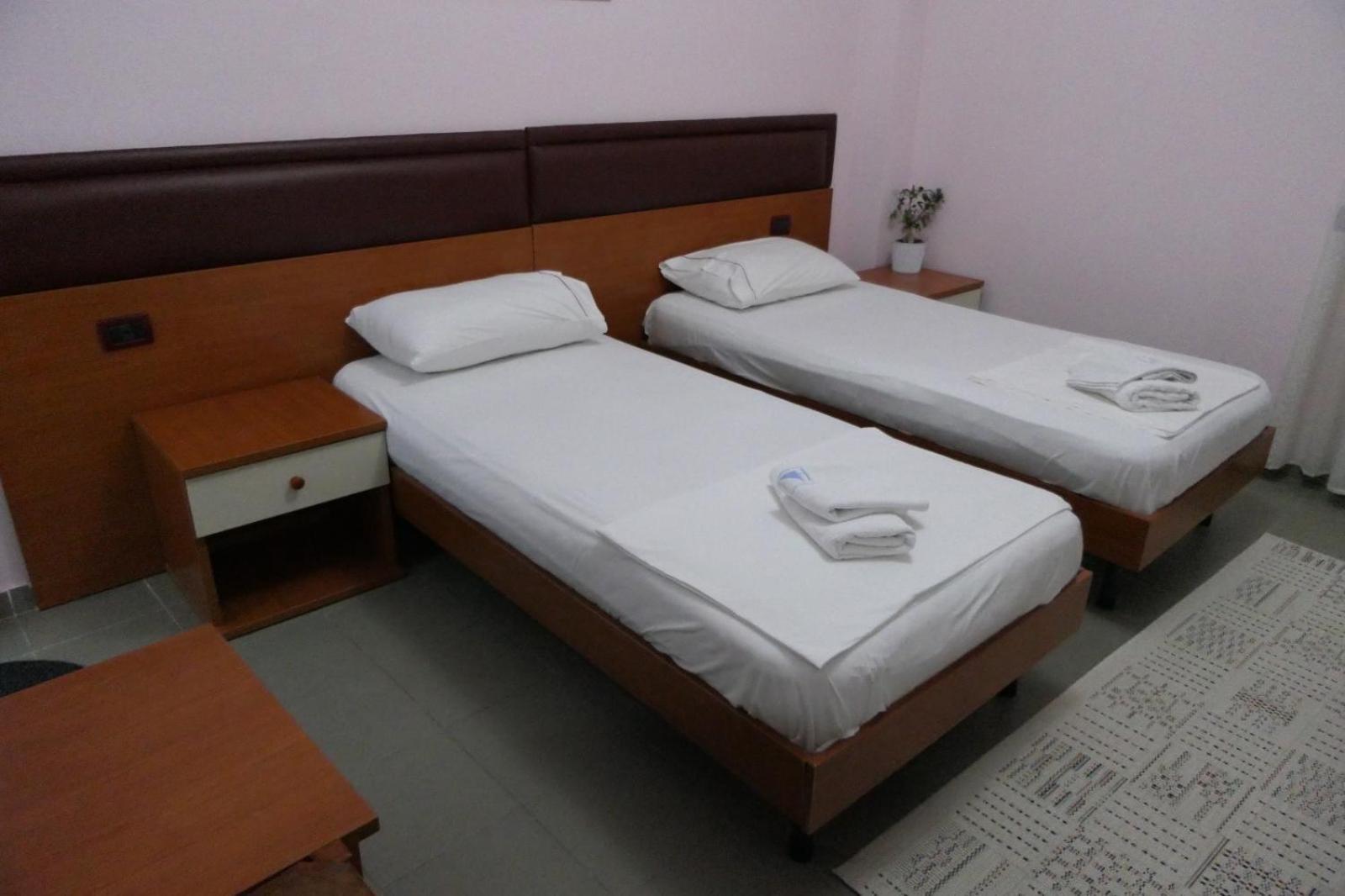 Hotel Edland Avlonya Dış mekan fotoğraf