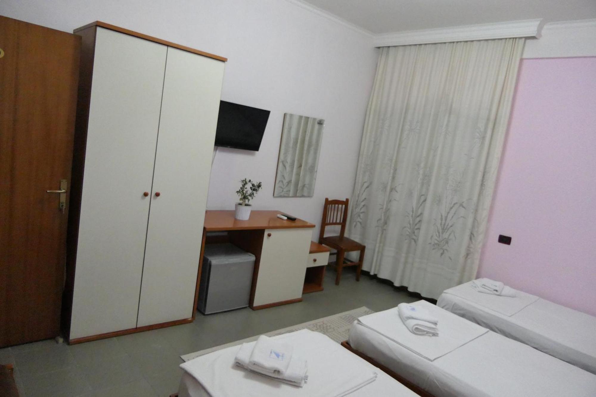 Hotel Edland Avlonya Dış mekan fotoğraf